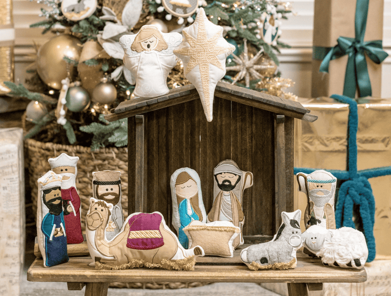 7” Mini Plush Reindeer Ornament - Decorator's Warehouse
