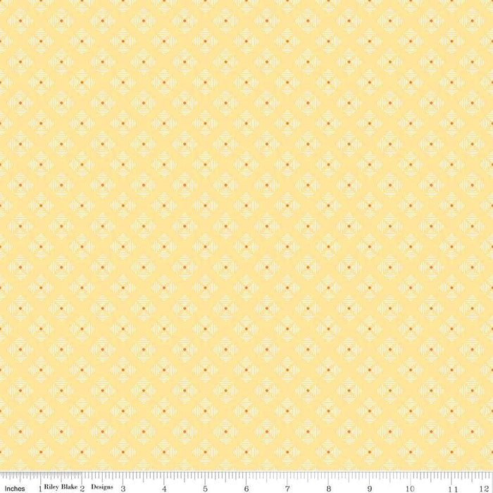 Bee Basics Per Yard - Basics Heart - per YARD - by Lori Holt - Riley Blake Designs - 6401 YELLOW - RebsFabStash