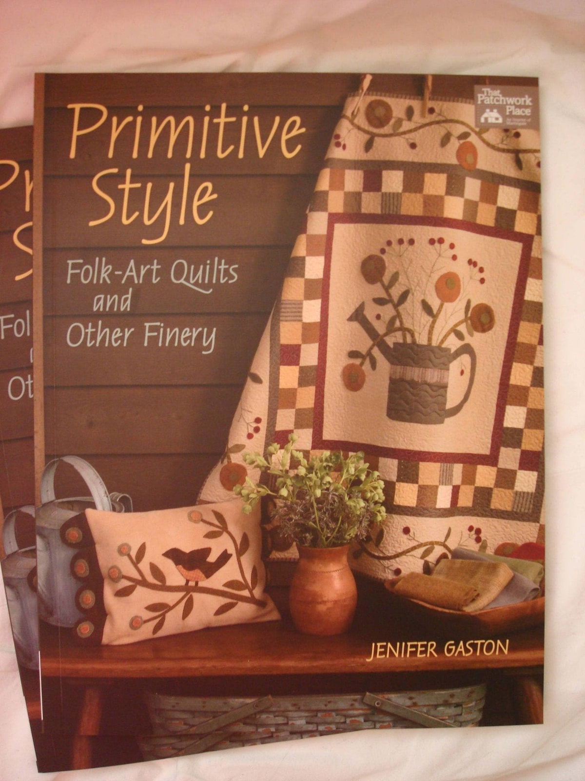 Primitive Style: Folk-Art Quilts and Other Finery